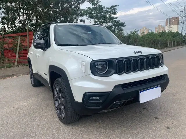 Carro Jeep Renegade 2023 Série S T270 1.3 Turbo 4x4 (com Teto Solar)