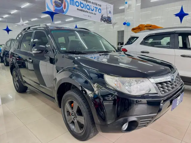 Carro Subaru Forester 2011 LX 4x4 2.0 16V