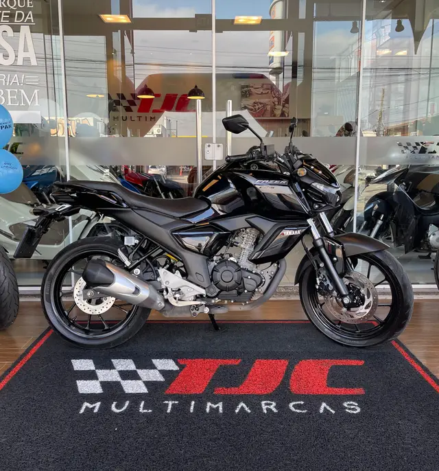 Moto Yamaha Fazer FZ15 2024 ABS