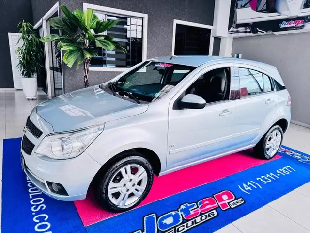 Carro Chevrolet Agile 2011 LTZ 1.4 8V (Flex)