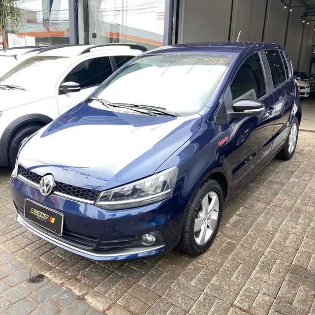 Carro Volkswagen Fox 2016 1.6 MSI Rock in Rio (Flex)