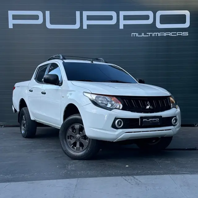 Carro Mitsubishi L200 Triton Sport 2019 Sport 2.4 DID-H GLX 4WD