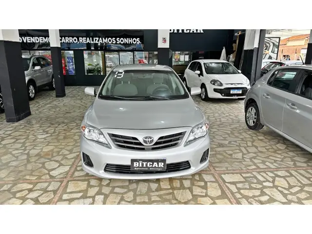 Carro Toyota Corolla 2013 Sedan 1.8 Dual VVT-i GLI (flex)