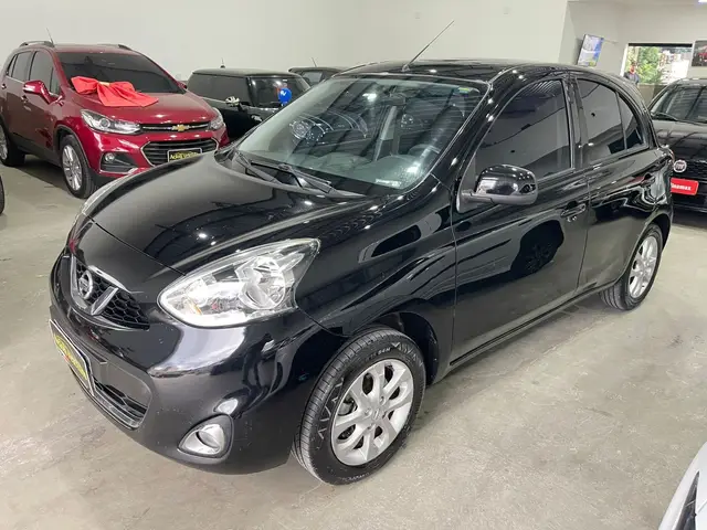 Carro Nissan March 2017 1.0 12V SV (Flex)