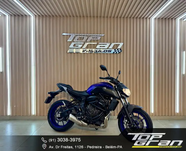 Carro Yamaha MT-07 2021 ABS