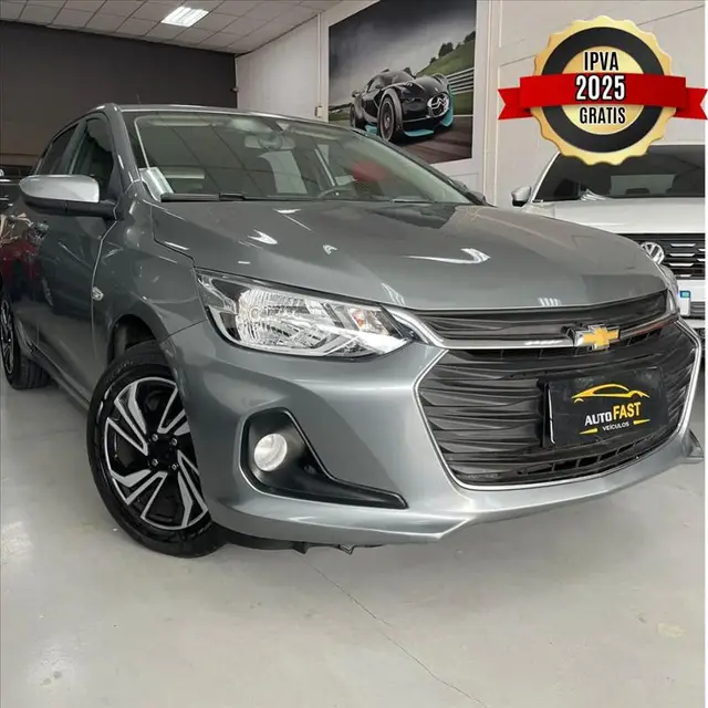 Carro Chevrolet Onix Plus 2024 LT 1.0