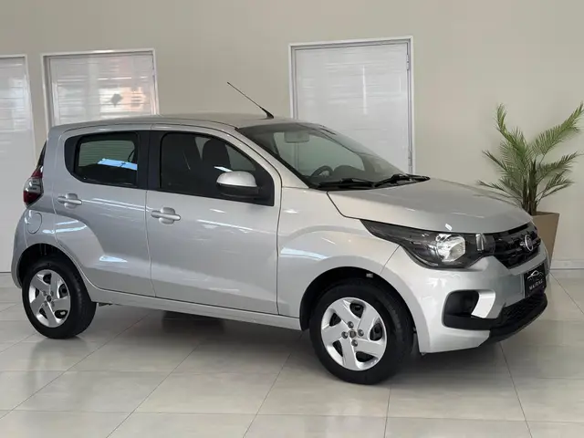 Carro Fiat Mobi 2017 Like 1.0