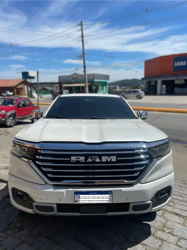 Carro RAM Rampage 2024 Laramie 2.0 Turbodiesel