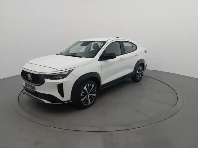 Carro Fiat Fastback 2024 Audace
