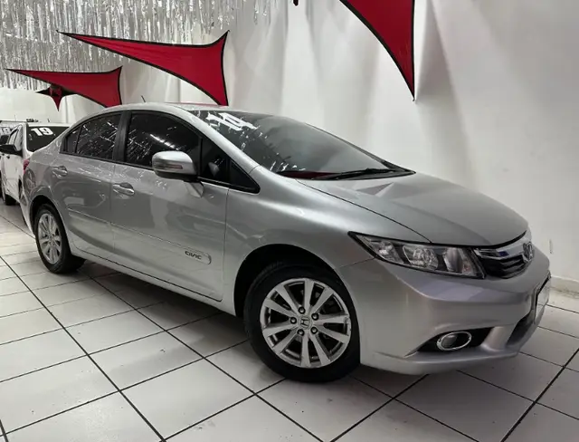 Carro Honda Civic 2014 New  LXR 2.0 i-VTEC (Aut) (Flex)