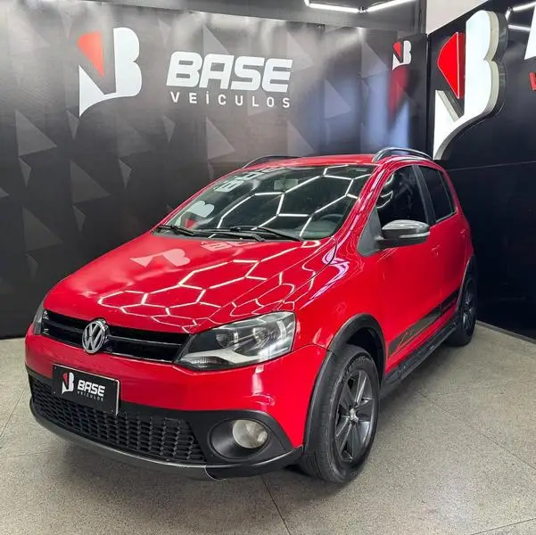 Carro Volkswagen CrossFox 2012 1.6 VHT (Flex)