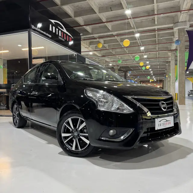 Carro Nissan Versa 2018 1.6 16V SL FlexStart CVT (Flex)