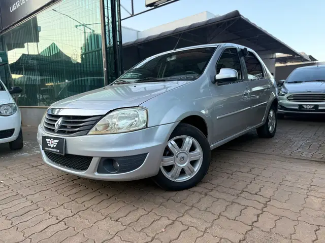 Carro Renault Logan 2011 Expression 1.6 8V Hi-Torque (flex)
