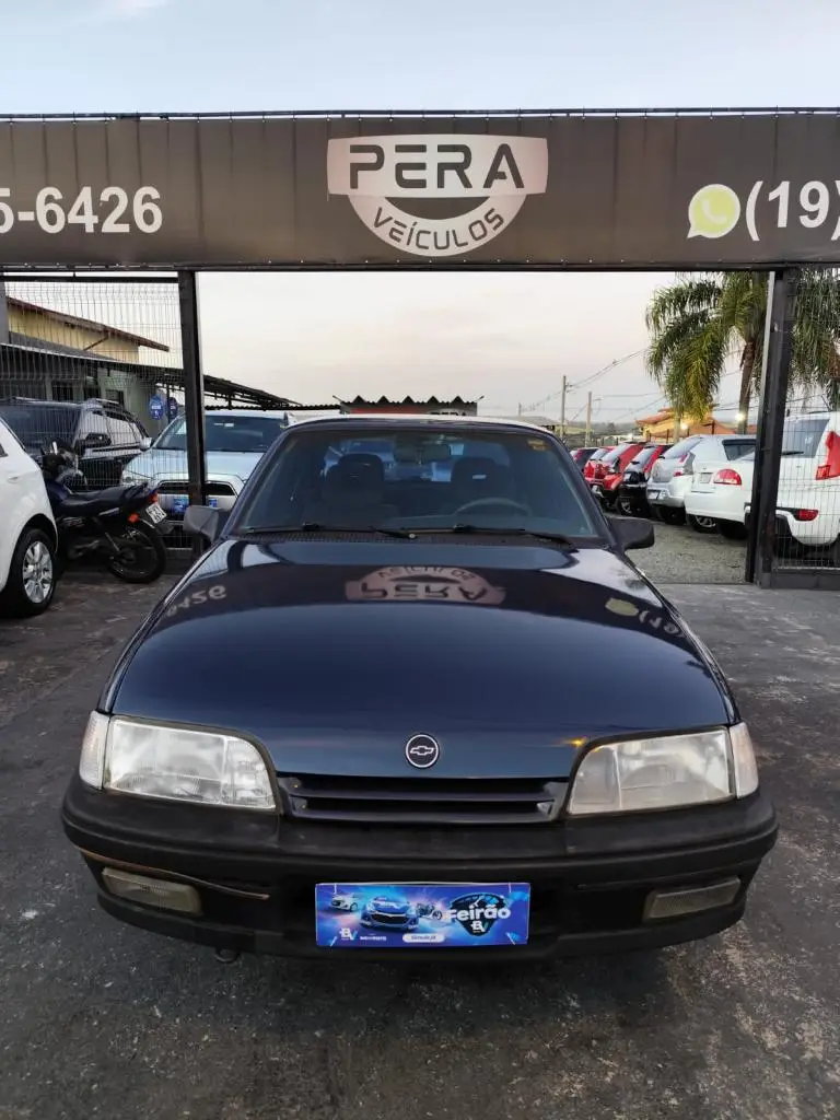 Chevrolet Monza Sedan GLS 2.0 EFi