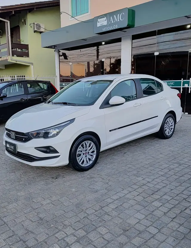 Carro Fiat Cronos 2021 Drive 1.3 (Flex)