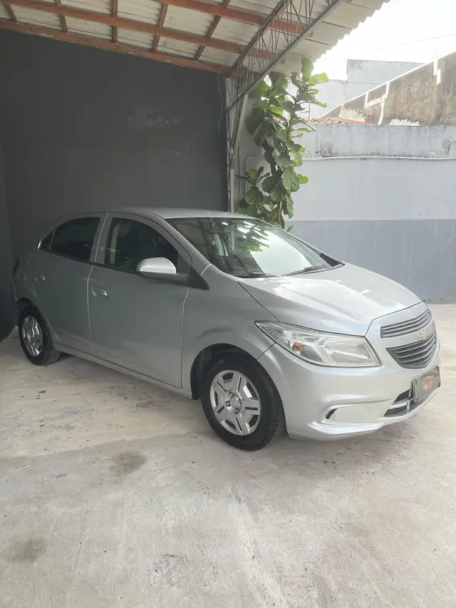 Carro Chevrolet Onix 2018 1.0 Joy SPE/4