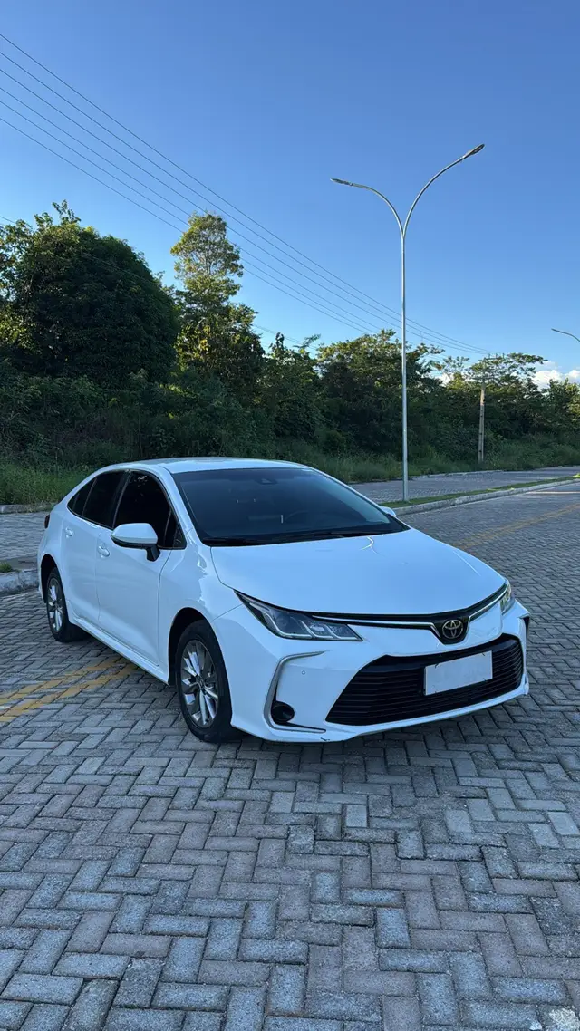 Carro Toyota Corolla 2023 GLi 2.0 Flex