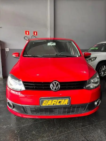 Carro Volkswagen Fox 2014 1.0 TEC (Flex) 2p