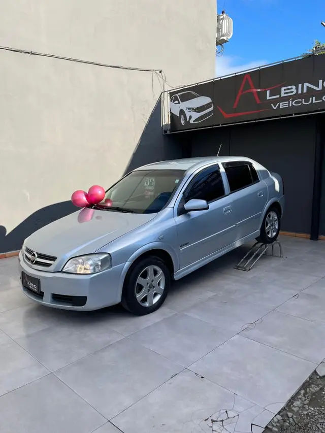 Carro Chevrolet Astra Hatch 2007 Advantage 2.0 (Flex)