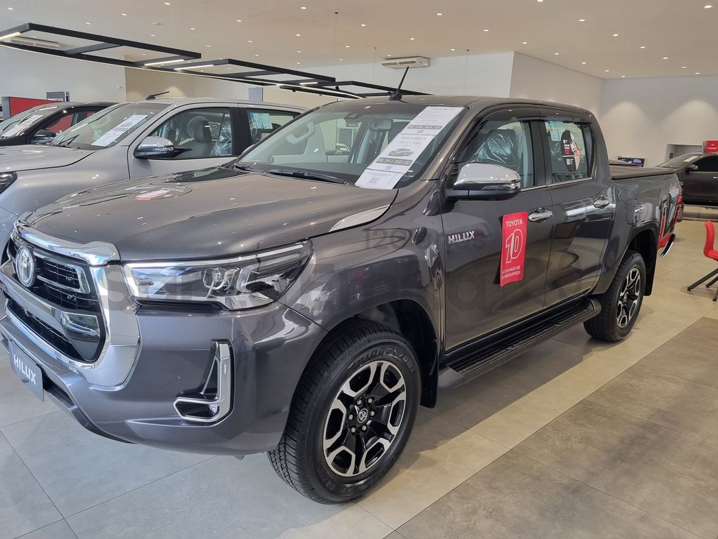 Hilux Cabine Dupla SRX 4x4 2.8 Diesel