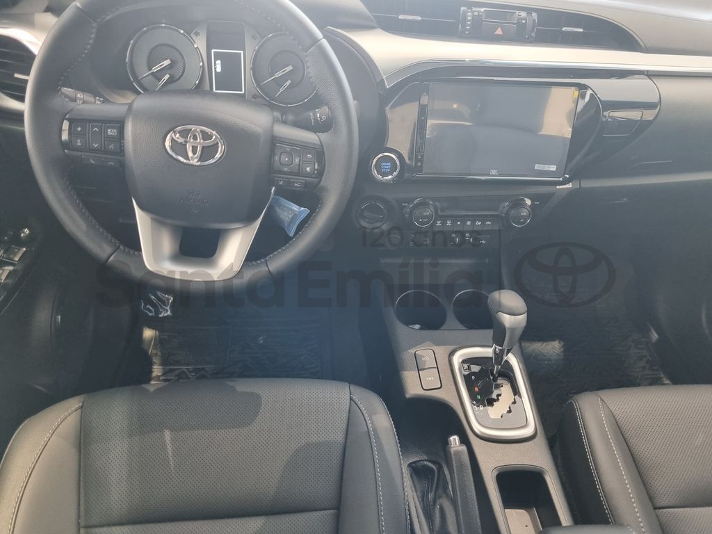 Hilux Cabine Dupla SRX 4x4 2.8 Diesel