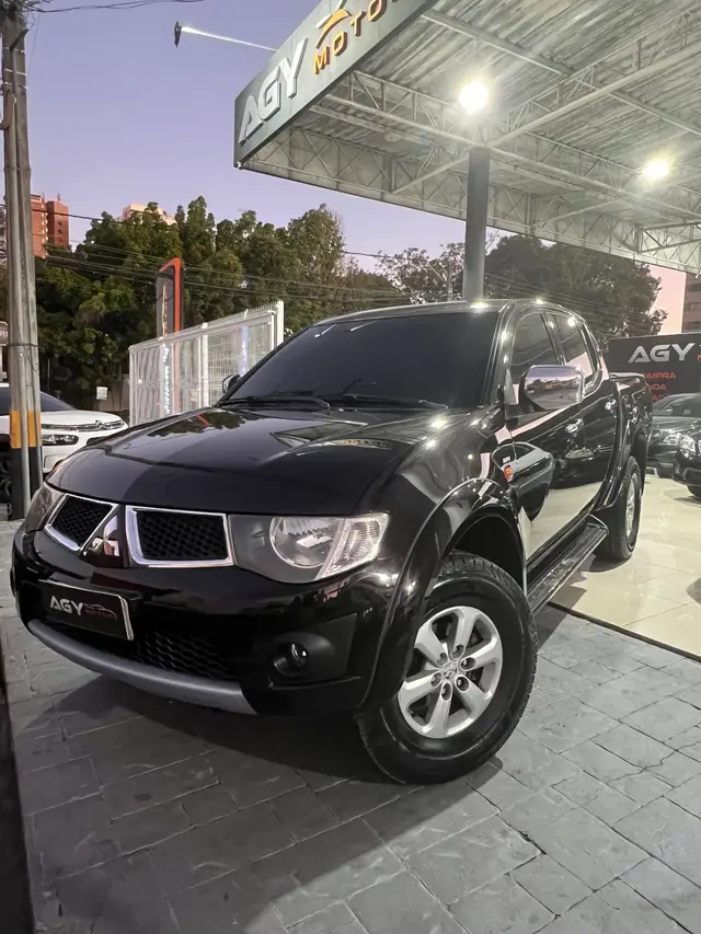 Carro Mitsubishi L200 Triton Sport 2011 L 200 Triton HPE 4x4 3.2 (aut) (cab. dupla)