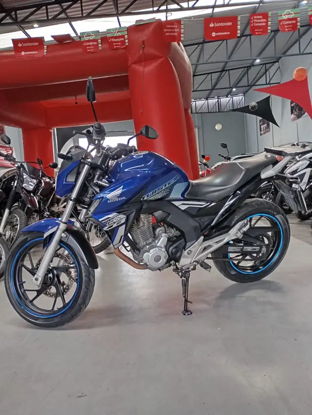 Moto Honda CB 250F Twister 2021 (CBS)