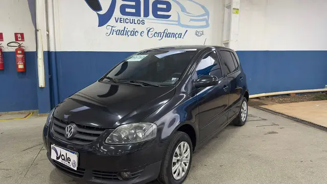 Carro Volkswagen Fox 2010 1.0 8V (Flex) 2p