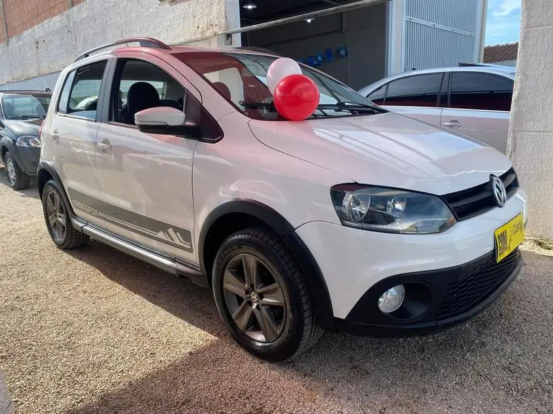 Volkswagen CrossFox 1.6 VHT (Flex)
