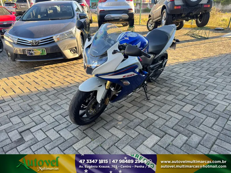 Honda CBR 600 F (Standard)