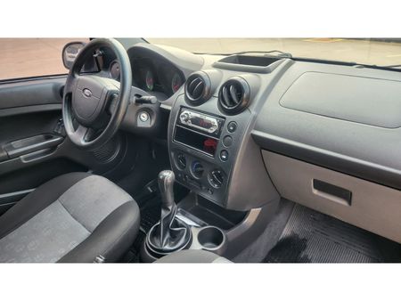 FiestaHatch 1.6 (Flex)