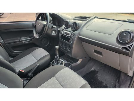 FiestaHatch 1.6 (Flex)