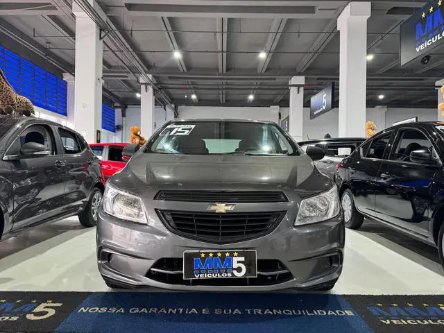 Carro Chevrolet Onix 2015 1.0 LS SPE/4