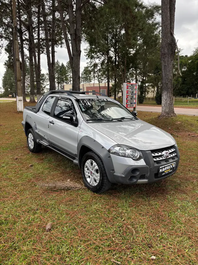 Carro Fiat Strada 2011 Adventure 1.8 16V (Flex) (Cabine Dupla)