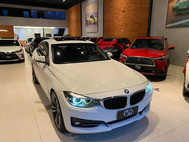 Carro BMW 320i GT 2017 320i Gran Turismo Sport