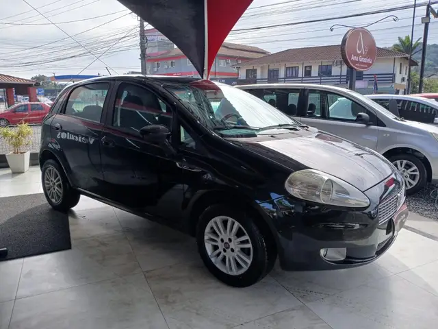 Carro Fiat Punto 2012 Attractive 1.4 (Flex)