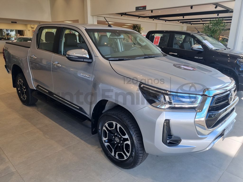 Hilux Cabine Dupla SRX 4x4 2.8 Diesel