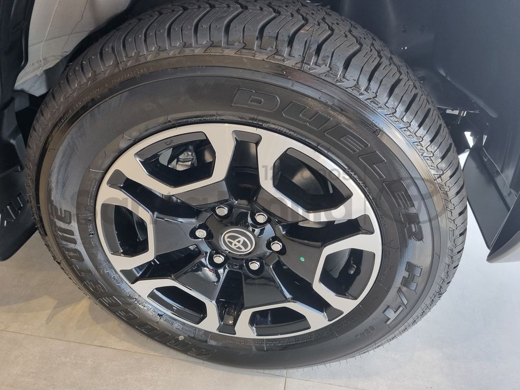 Hilux Cabine Dupla SRX 4x4 2.8 Diesel