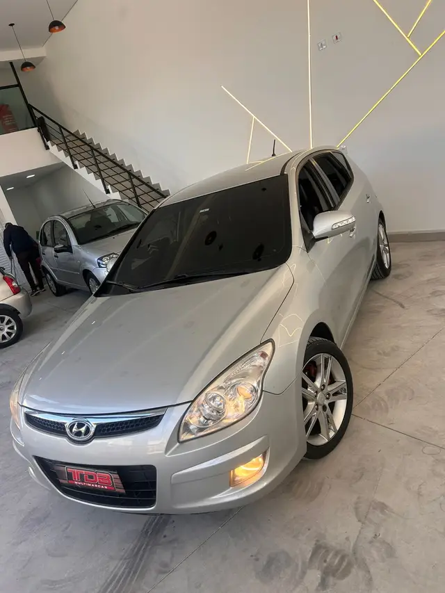 Carro Hyundai i30 2010 GLS 2.0 16V Top (aut.)