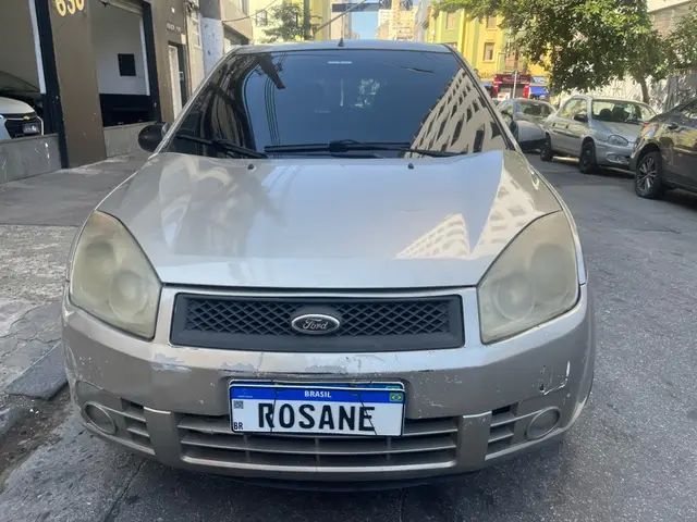 Carro Ford Fiesta Hatch 2008 1.0 (Flex)