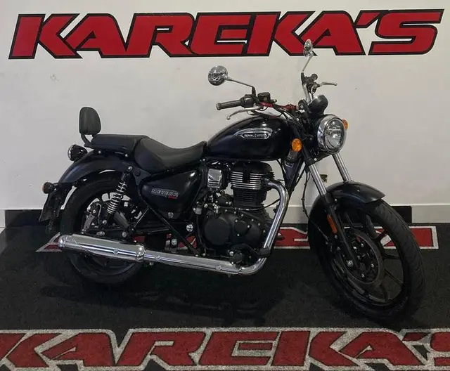 Carro Royal Enfield Meteor 350 2024 Fireball