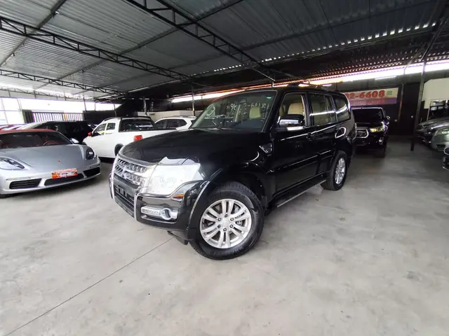 Carro Mitsubishi Pajero Full 2015 3.8 V6 5D HPE 4WD