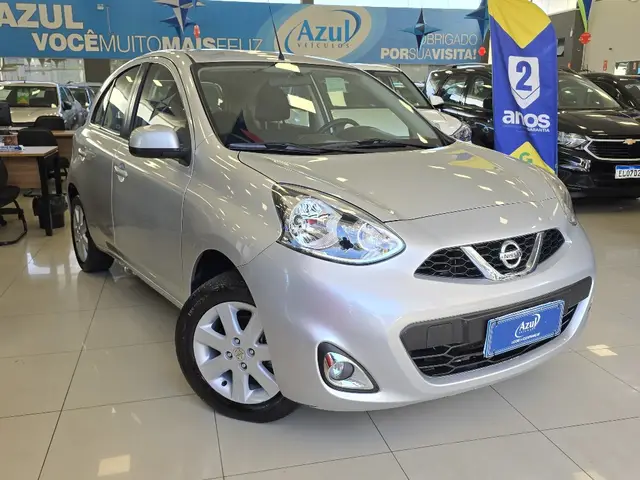 Carro Nissan March 2016 1.0 12V SV (Flex)