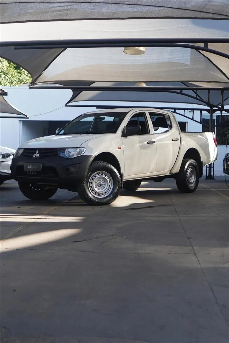 Mitsubishi L200 Triton Sport 3.2 DID-H GL 4WD