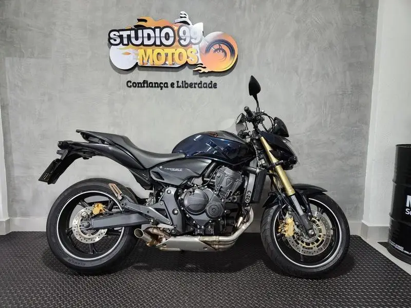 Honda CB 600F Hornet (ABS)