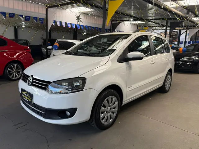 Carro Volkswagen SpaceFox 2014 1.6 8V (Flex)