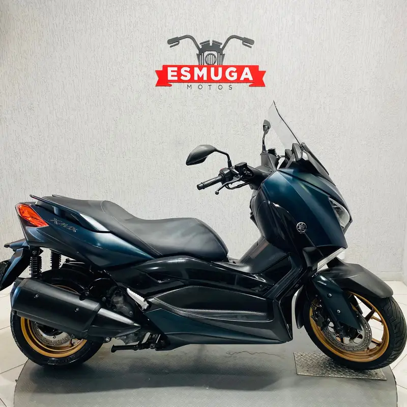Yamaha XMax ABS
