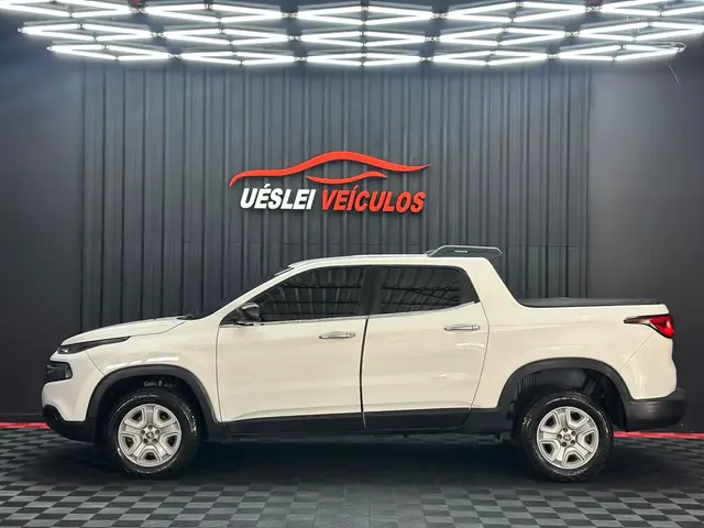 Carro Fiat Toro 2018 Freedom 1.8 AT6 4x2 (Flex)
