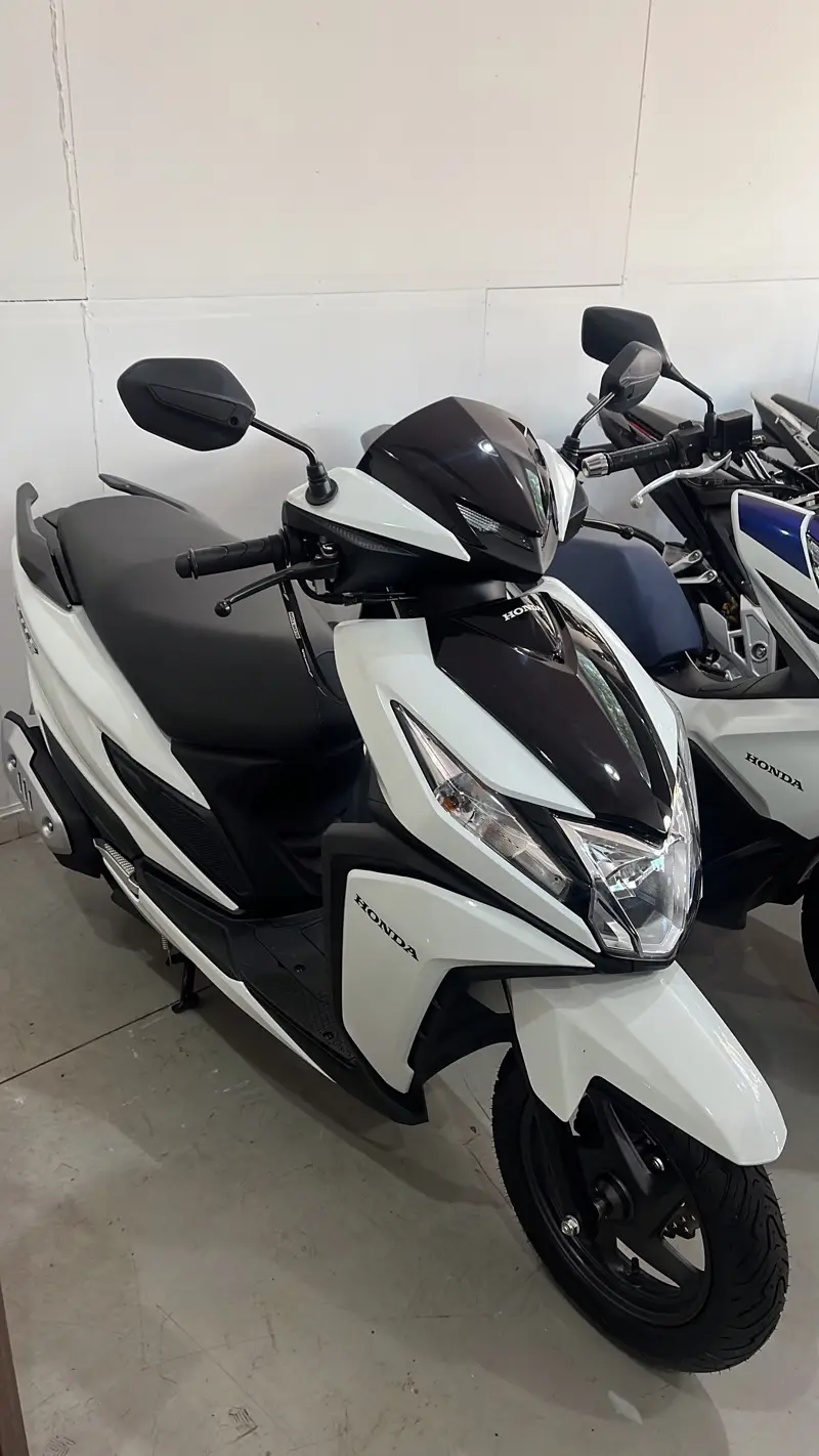 Honda Elite 125 CBS