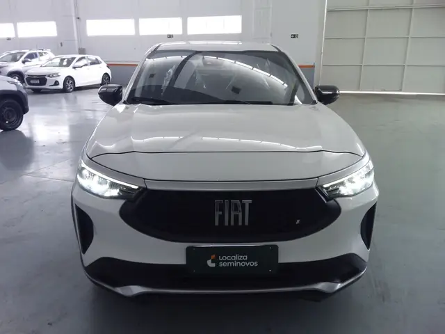 Carro Fiat Fastback 2024 Audace